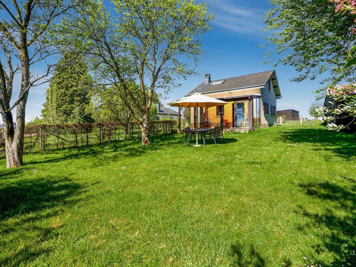Amazing Holiday Home In Porcheresse Daverdisse With Terrace Exteriör bild